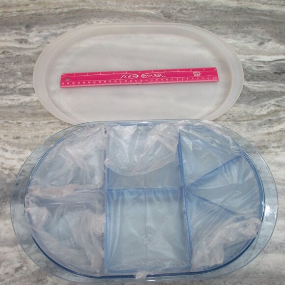 Vintage Tupperware Preludio New Acrylic Oval Divided Server with 2 Snack Trays - Picture 2 of 7